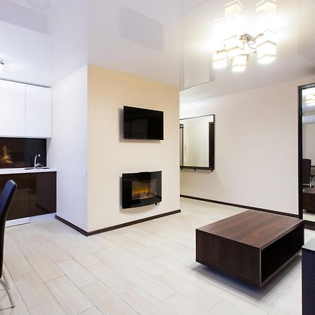 Luxury One Bedrooms 23 August خاركيف المظهر الخارجي الصورة