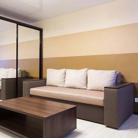 Luxury One Bedrooms 23 August خاركيف المظهر الخارجي الصورة