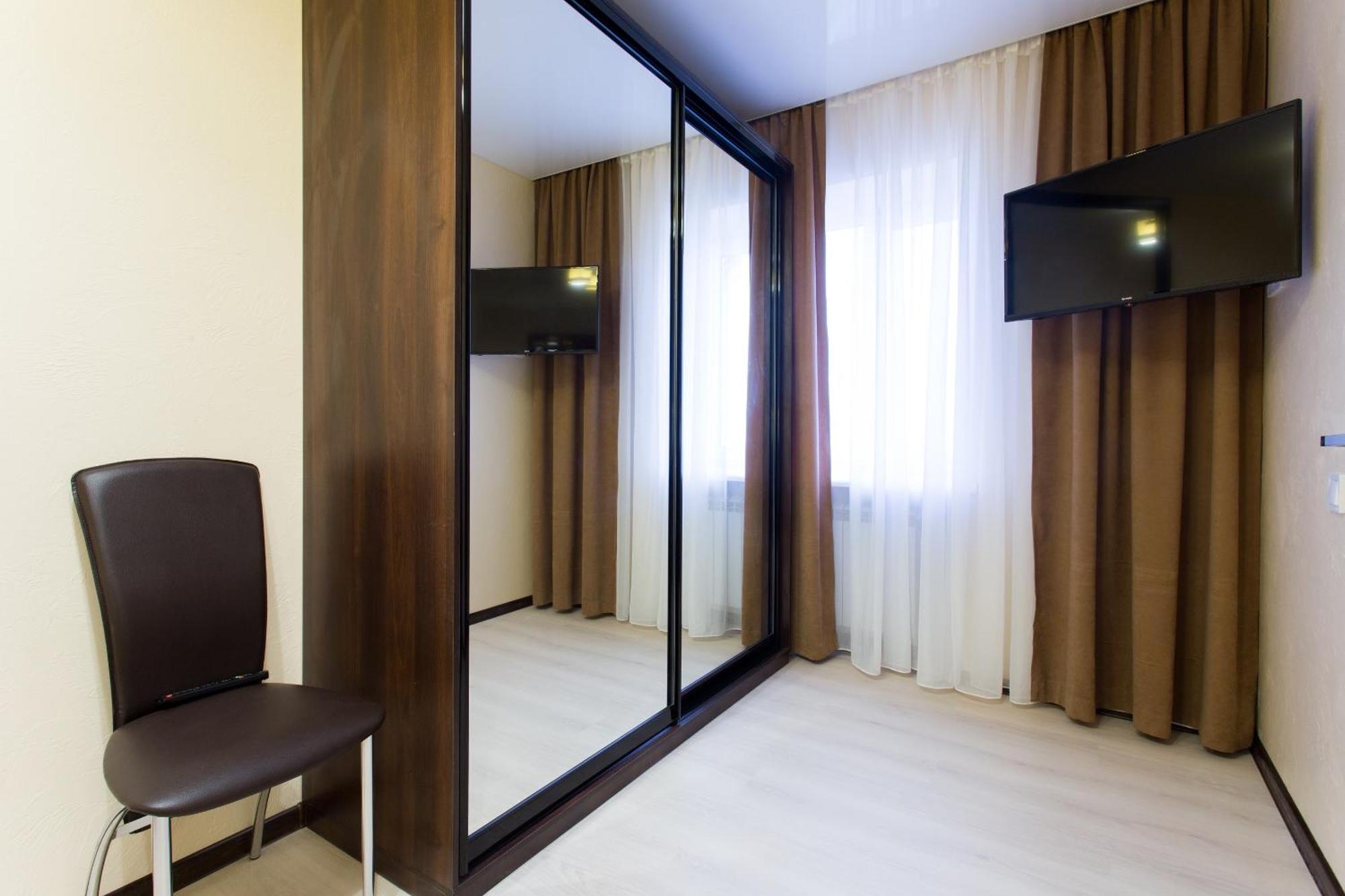 Luxury One Bedrooms 23 August خاركيف المظهر الخارجي الصورة
