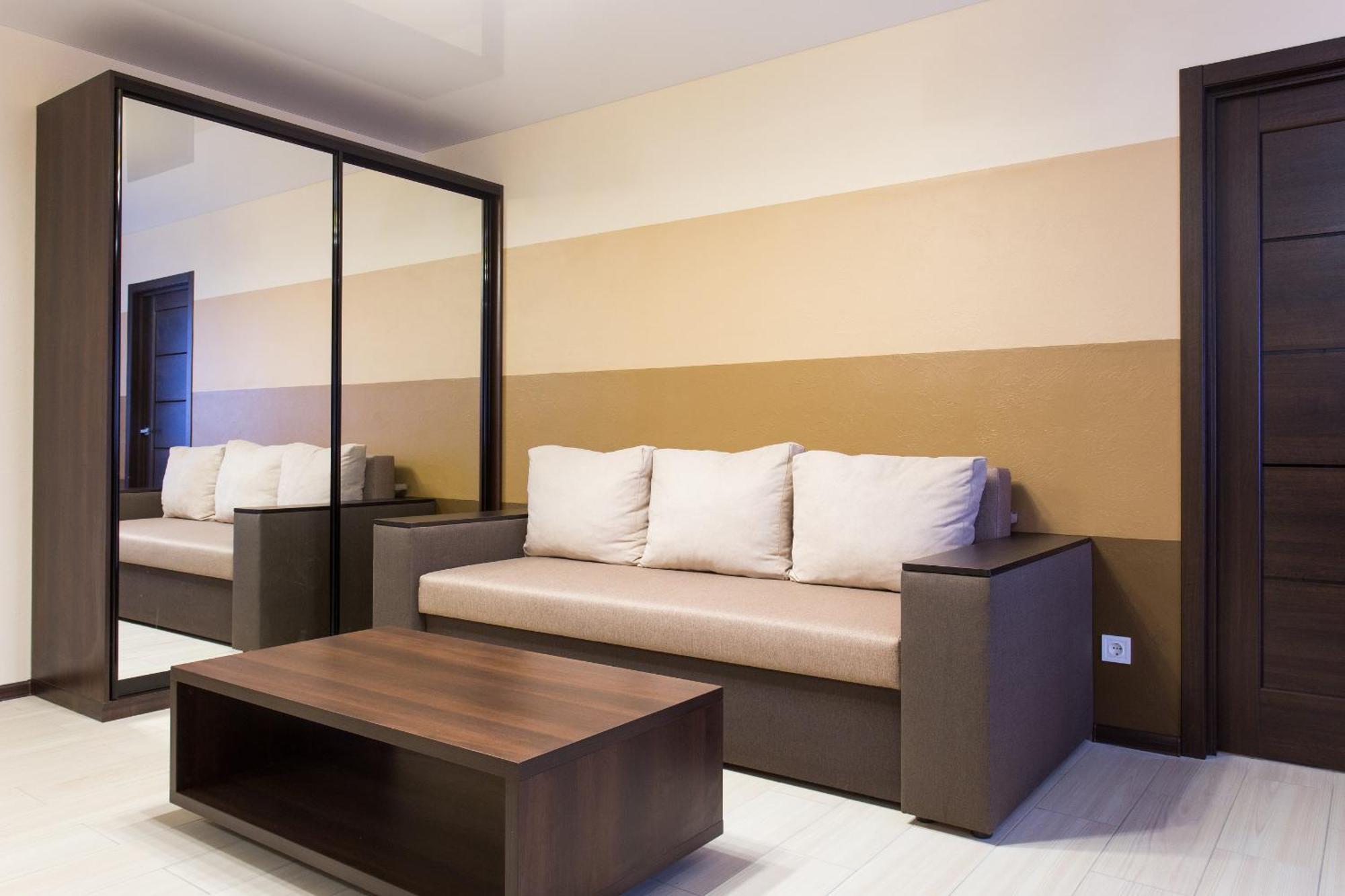 Luxury One Bedrooms 23 August خاركيف المظهر الخارجي الصورة